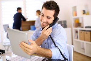 Các doanh nghiệp trò chuyện trực tiếp với khách hàng được đánh giá cơ hội mua hàng cao
