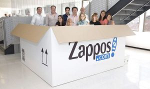 Thương hiệu Zappos nổi tiếng thế giới nhờ chất lượng sản phẩm và dịch vụ khách hàng