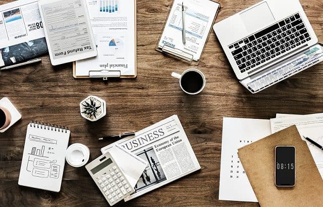 Telesale là gì và lợi ích khi sử dụng đúng quy trình telesale trong chiến lược kinh doanh và quảng bá sản phẩm